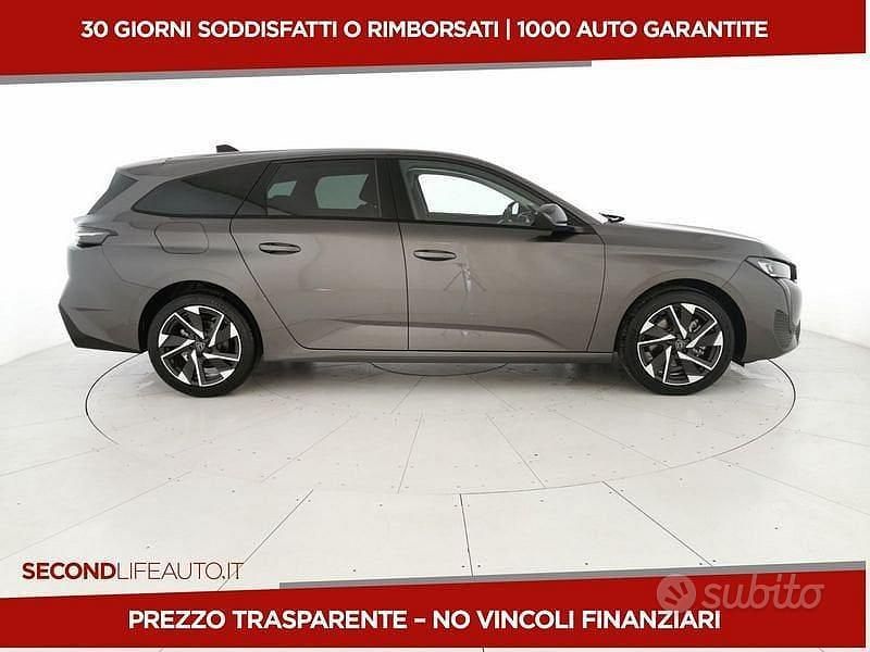 Usata Peugeot 308 SW Allure 131 CV (96 kW) 2023 Grigio Station wagon