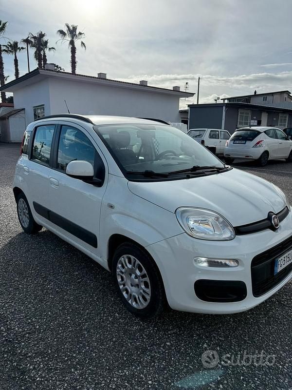 Usata Fiat Panda 69 CV (50 kW) 2015 Berlina