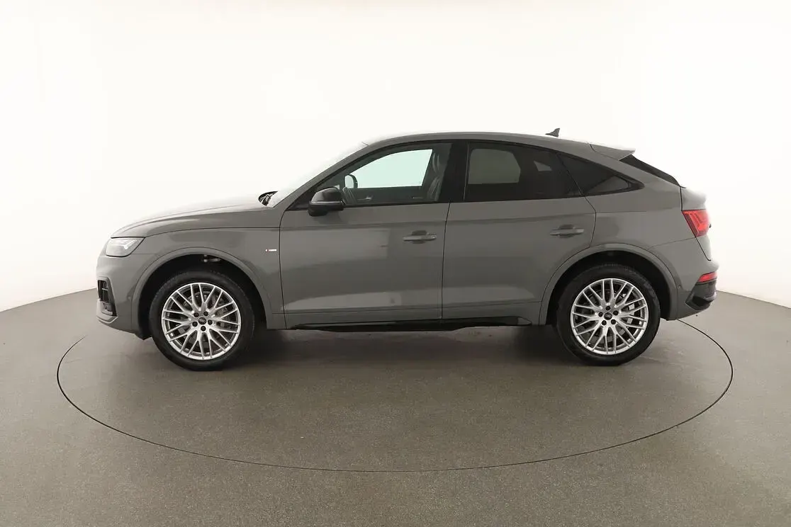 Usata Audi Q5 Sportback S-Line 204 CV (150 kW) 2022 Grigio SUV
