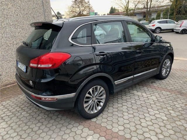 Usata DR DR6 140 CV (102 kW) 2018 Nero SUV