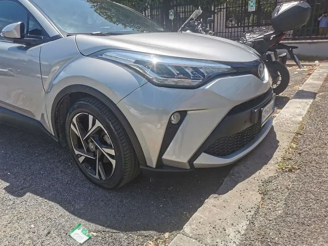 Usata Toyota C-HR Trend 98 CV (72 kW) 2023 SUV