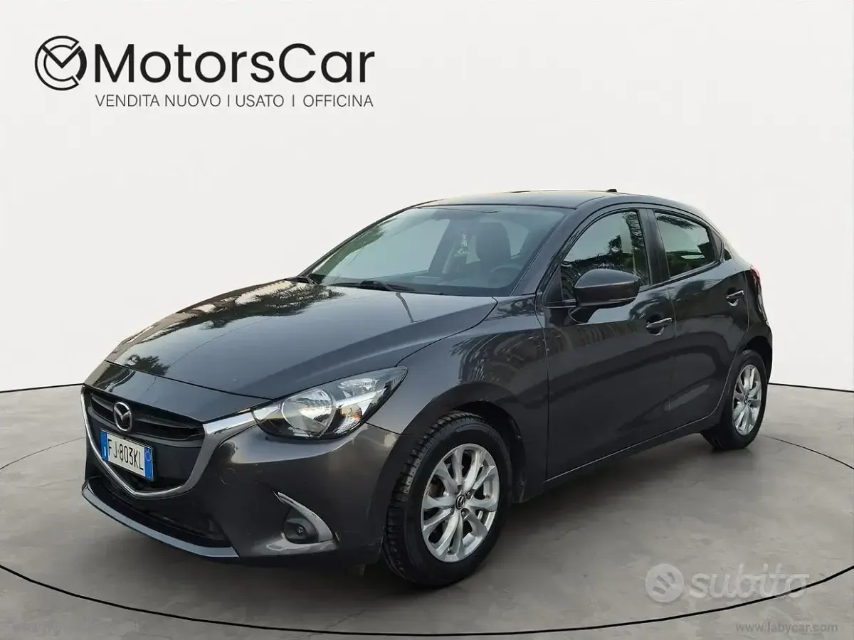 Usata Mazda 2 Evolve 75 CV (55 kW) 2017 Grigio Berlina