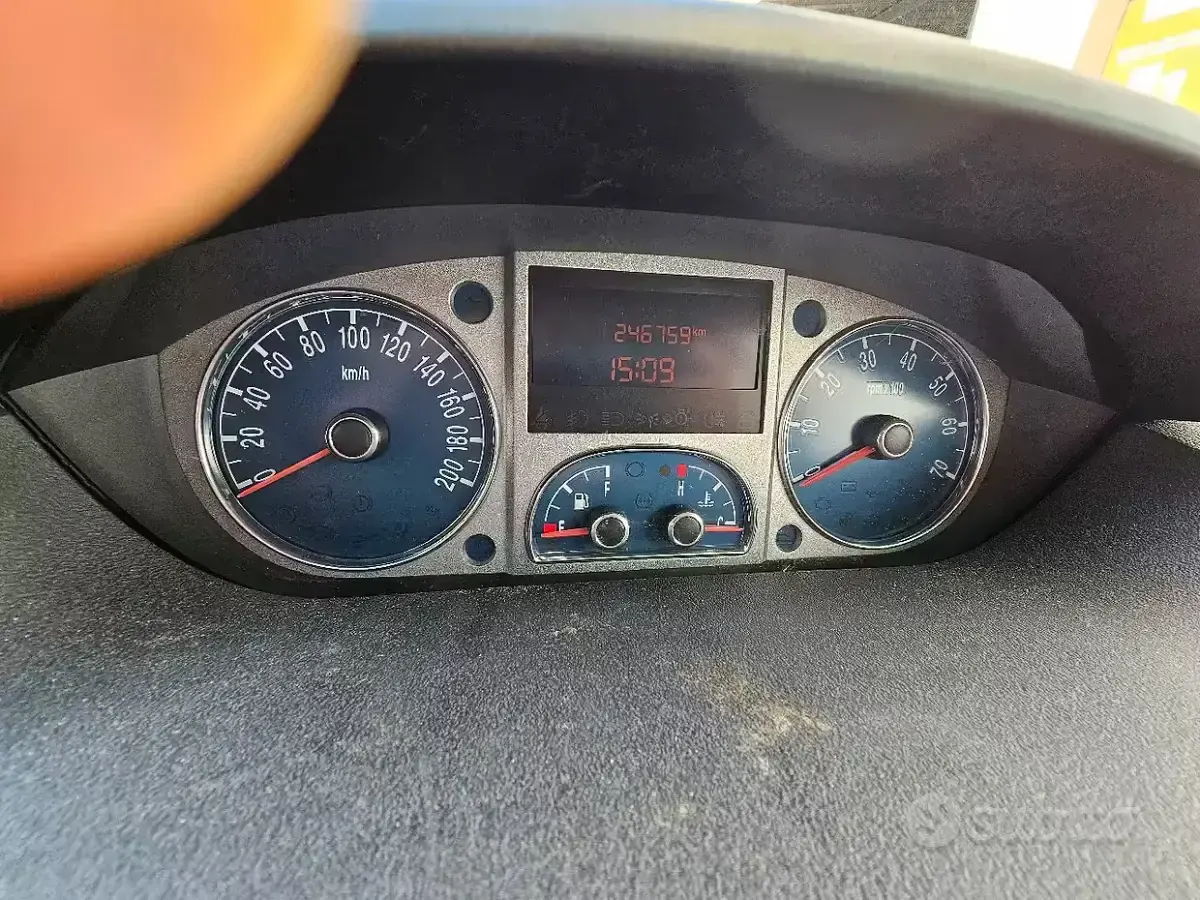 Usata Lancia Musa 120 CV (88 kW) 2012 Monovolume
