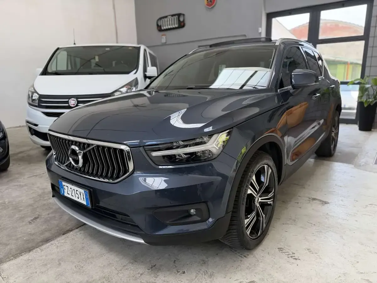 Usata Volvo XC40 R-Design 150 CV (110 kW) 2020 Other SUV