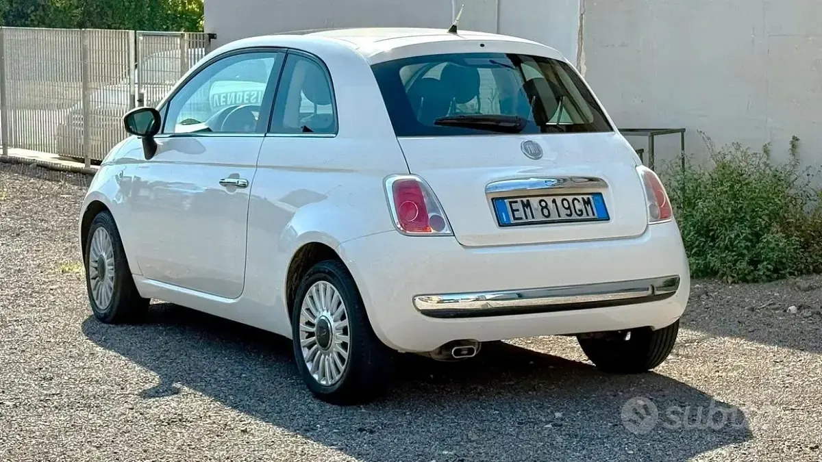 Usata Fiat 500 69 CV (50 kW) 2012 Bianco Utilitaria