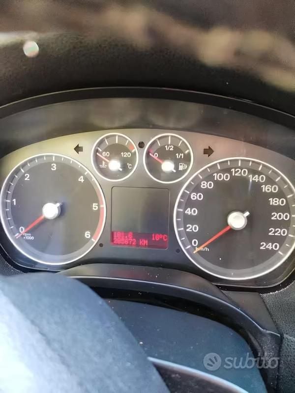 Usata Ford Focus 116 CV (85 kW) 2007 Nero Berlina