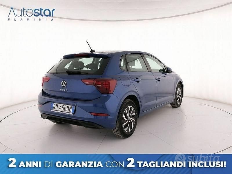 Usata VW Polo Life 95 CV (69 kW) 2023 Blu Berlina
