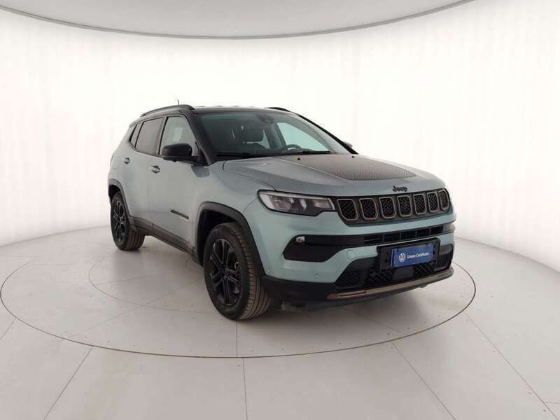 Usata Jeep Compass 240 CV (176 kW) 2022 Grigio SUV