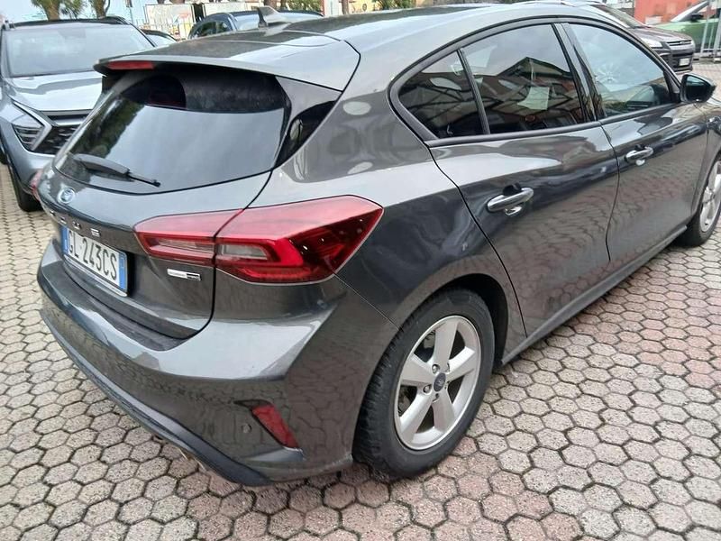 Usata Ford Focus ST-Line 125 CV (91 kW) 2023 Grigio Berlina