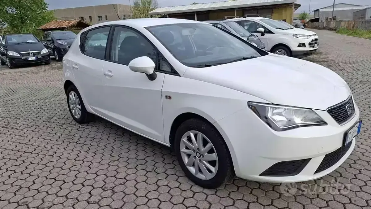 Usata Seat Ibiza Style 75 CV (55 kW) 2014 Berlina