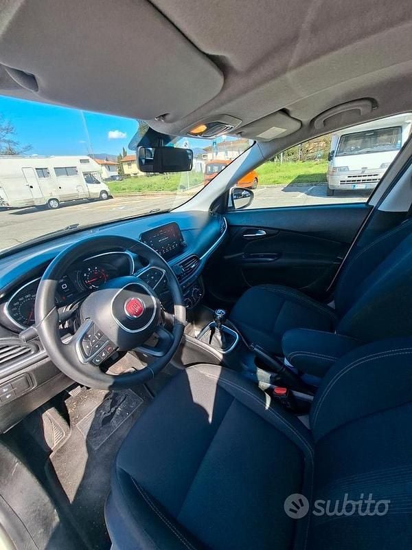 Usata Fiat Tipo 120 CV (88 kW) 2020 Bianco Station wagon