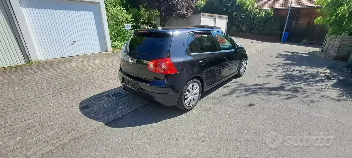 Usata VW Golf V GTI 200 CV (147 kW) 2007 Bluazzurro Coupé