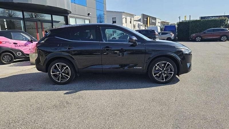 Usata Nissan Qashqai Tekna 158 CV (116 kW) 2023 Nero SUV