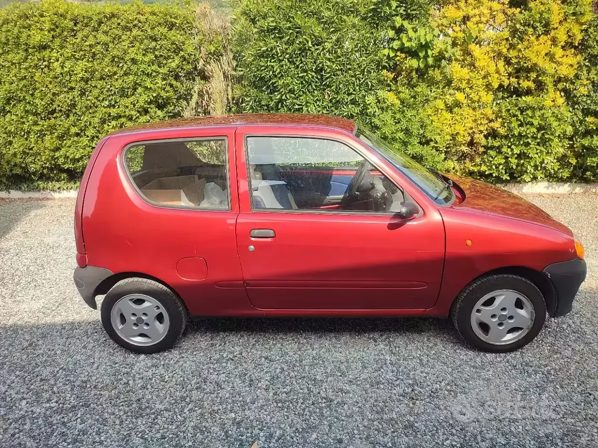 Usata Fiat Seicento 39 CV (28 kW) 2000 Rosso Utilitaria