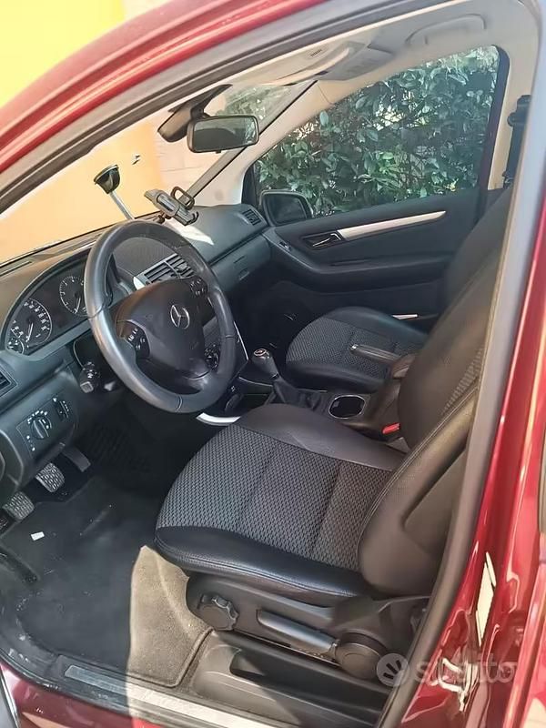 Usata Mercedes A160 95 CV (69 kW) 2009 Rosso Berlina