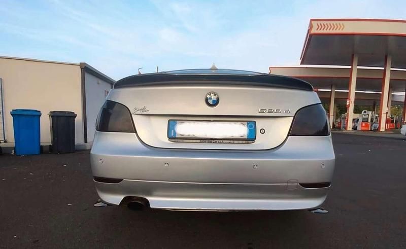 Usata BMW 520 163 CV (119 kW) 2005 Argento Berlina