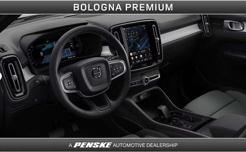 Nuova Volvo XC40 Plus 163 CV (119 kW) 2025 Grigio SUV