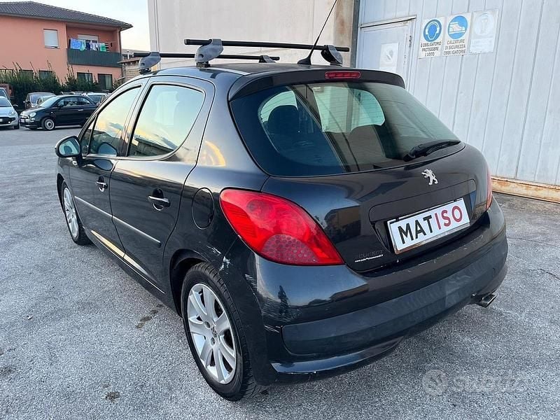 Usata Peugeot 207 90 CV (66 kW) 2007 Nero Berlina