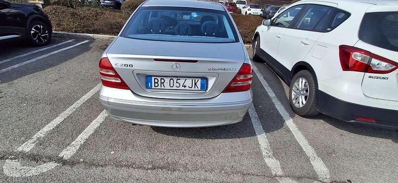 Usata Mercedes C200 Avantgarde 163 CV (119 kW) 2001 Berlina