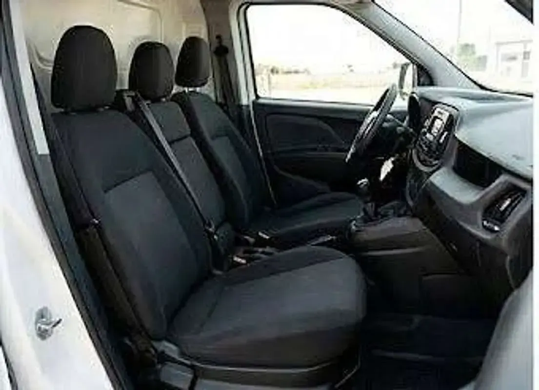 Usata Fiat Doblò 105 CV (77 kW) 2016 Bianco Monovolume