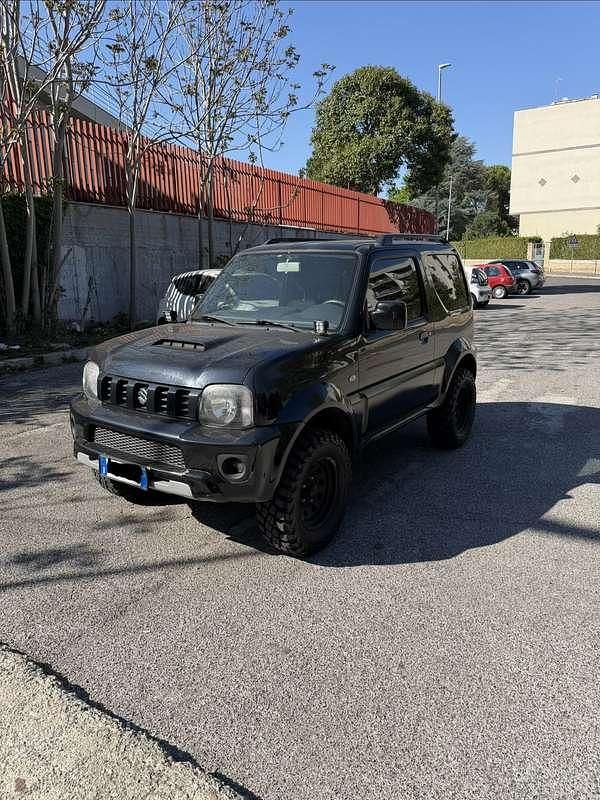 Second-hand Suzuki Jimny 86 CP (63 kW) 2017 Negru SUV