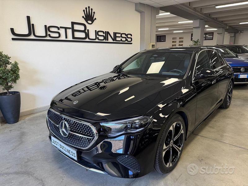 Usata Mercedes E220 Advanced Plus 197 CV (144 kW) 2024 Nero Berlina