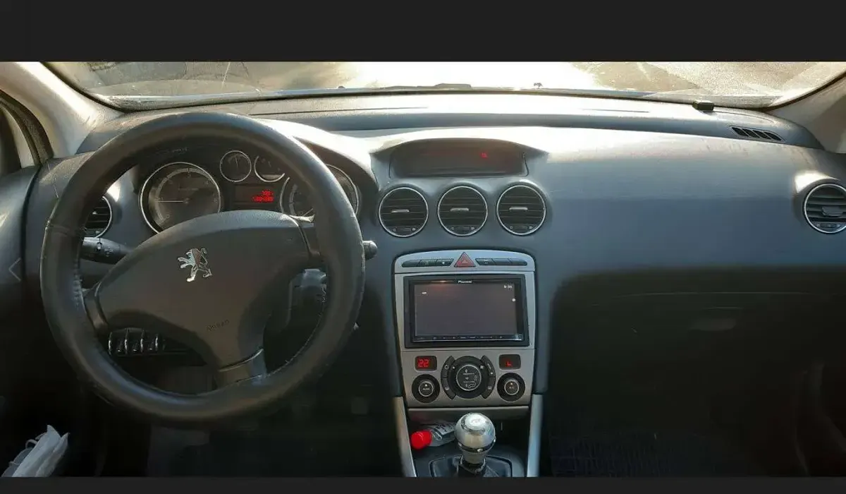 Usata Peugeot 308 95 CV (69 kW) 2008 Bianco Berlina