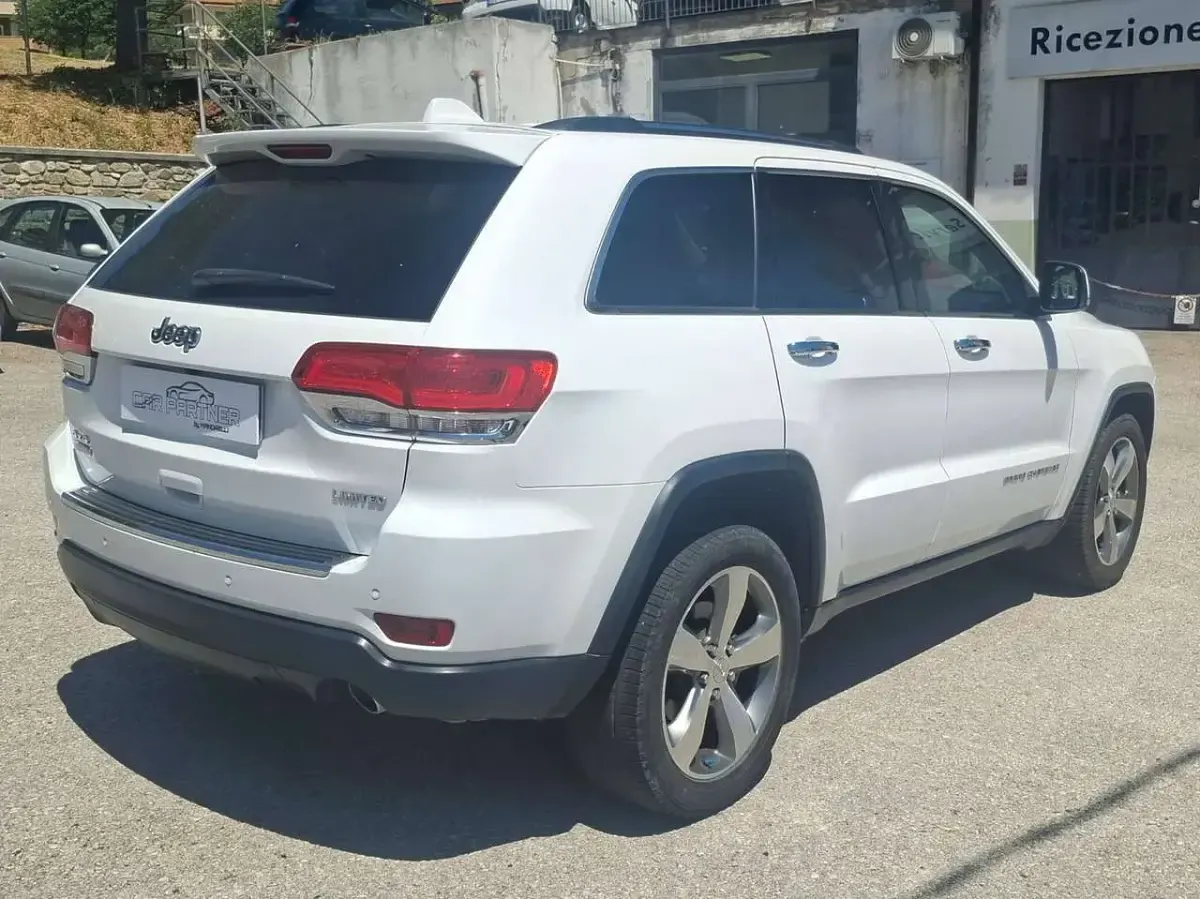 Usata Jeep Grand Cherokee Limited 250 CV (183 kW) 2014 Bianco SUV