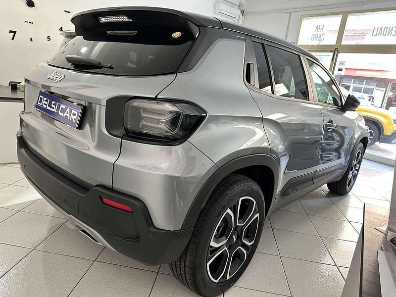 Nuevo Jeep Avenger Summit 101 CV (74 kW) 2025 Blanco SUV