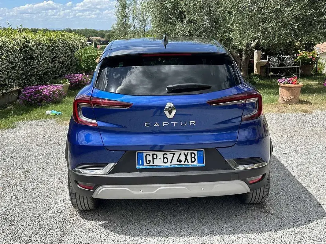 Usata Renault Captur Techno 101 CV (74 kW) 2023 SUV