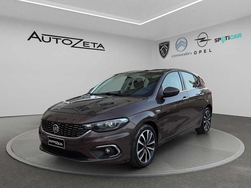 Usata Fiat Tipo Easy 120 CV (88 kW) 2018 Marrone Berlina