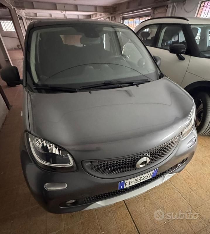 Usata Smart ForFour 2018 Grigio Utilitaria
