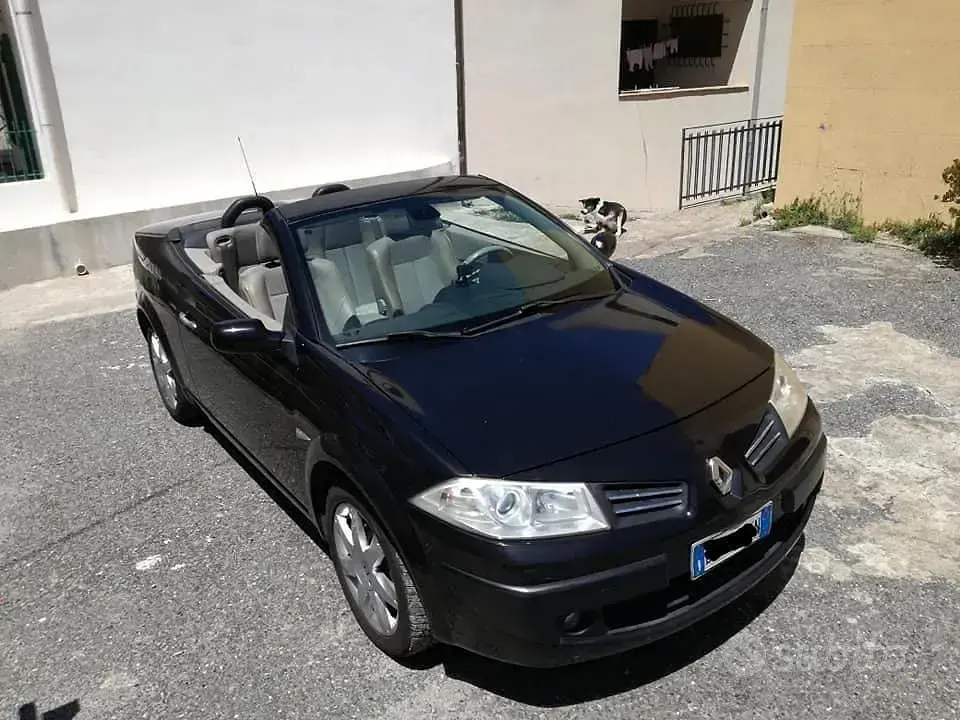 Usata Renault Mégane Cabriolet 130 CV (95 kW) 2006 Cabrio