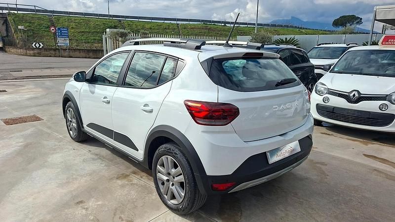 Usata Dacia Sandero Stepway 100 CV (73 kW) 2022 Bianco Berlina