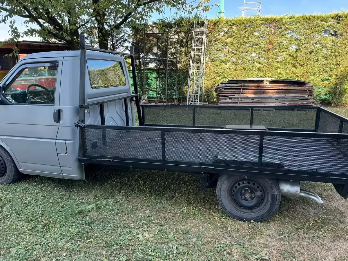 Usata VW T4 121 CV (88 kW) 2002 Grigio Furgone