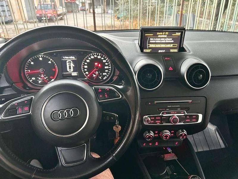 Usata Audi A1 Sportback Ambiente 90 CV (66 kW) 2016 Nero Utilitaria