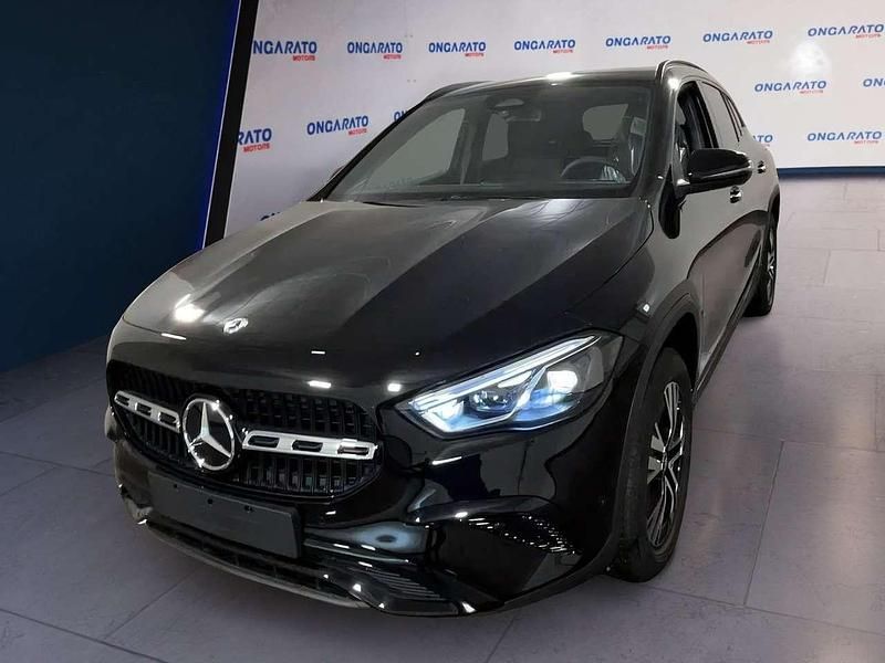 Nuova Mercedes GLA200 Advanced 150 CV (110 kW) 2025 Nero SUV
