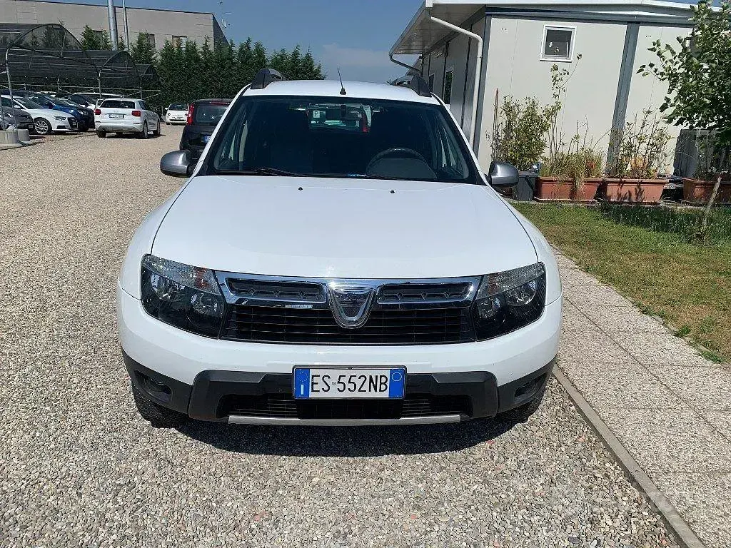 Usata Dacia Duster Lauréate 107 CV (78 kW) 2013 Bianco SUV
