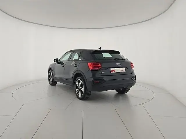 Usata Audi Q2 Admired 116 CV (85 kW) 2022 Grigio manhattan metallizzato SUV