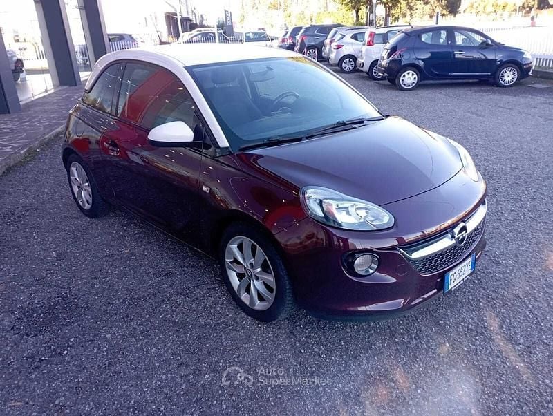 Usata Opel Adam 69 CV (50 kW) 2017 Viola Utilitaria