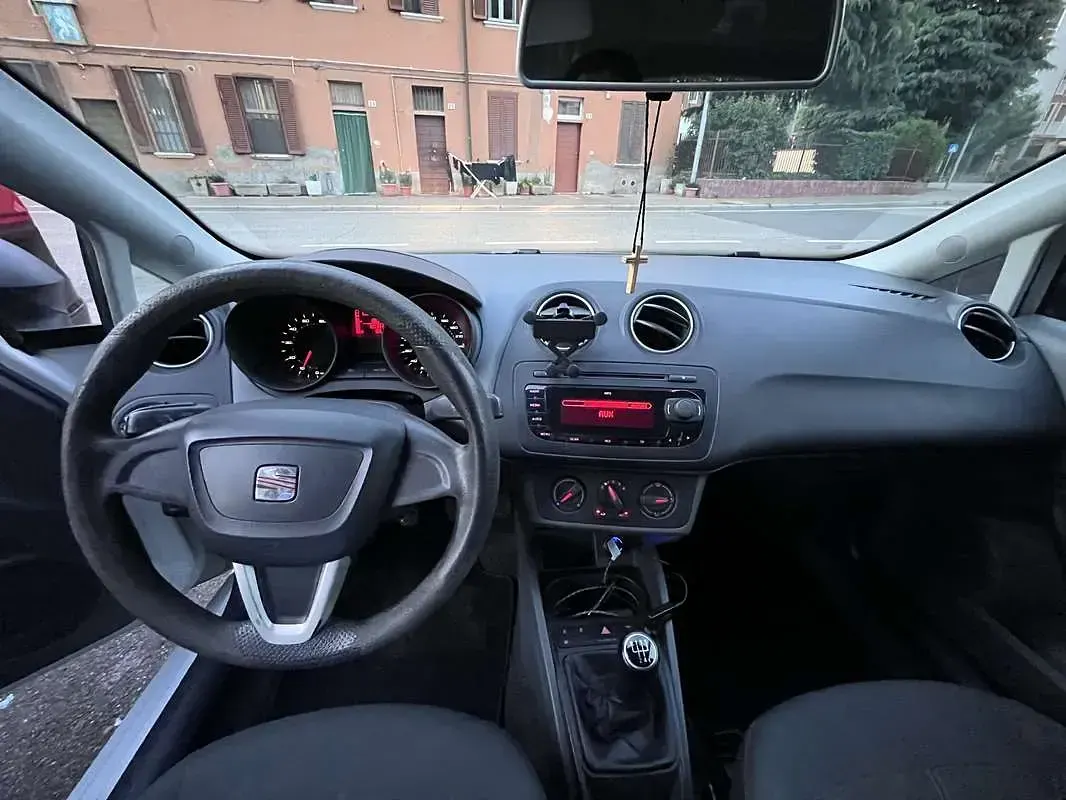Usata Seat Ibiza SC Reference 69 CV (50 kW) 2011 Utilitaria