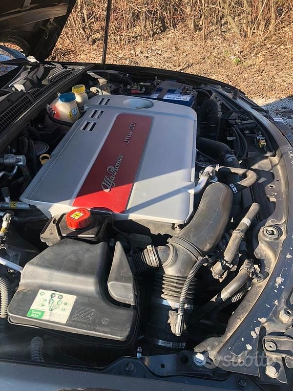 Usata Alfa Romeo Spider 210 CV (154 kW) 2009 Nero Cabrio