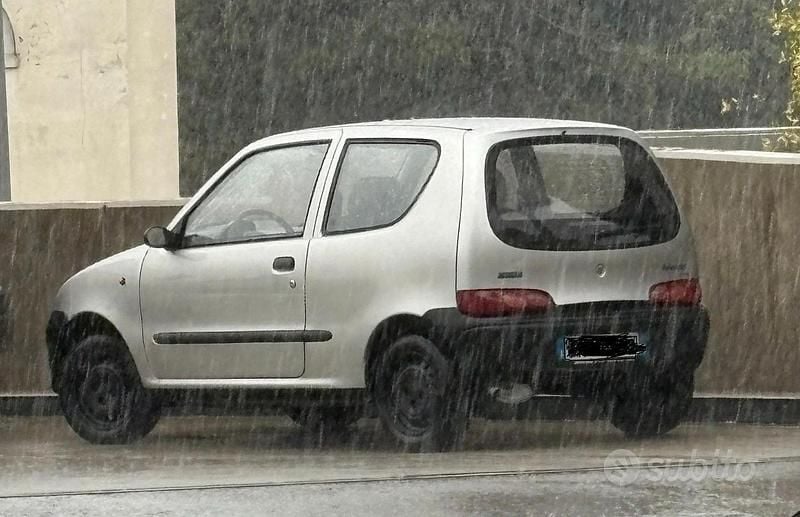 Usata Fiat 600 2000 Grigio Utilitaria