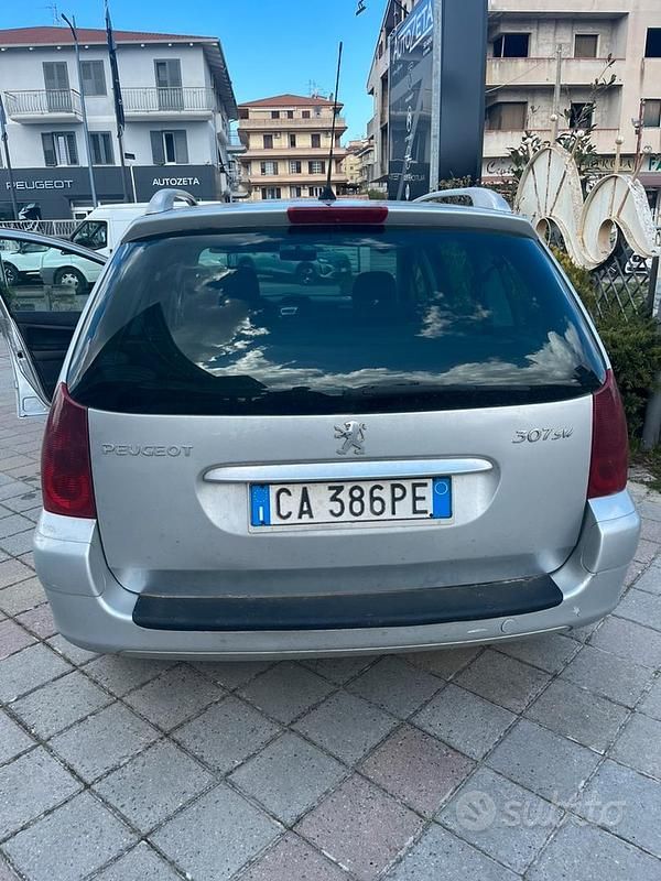 Usata Peugeot 307 107 CV (78 kW) 2002 Grigio Station wagon