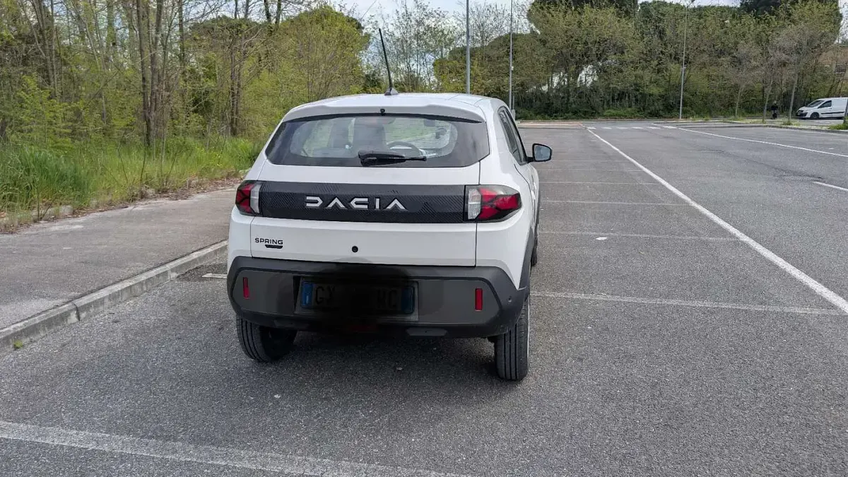 Usata Dacia Spring Expression 19 kW (26 CV) 2025 Utilitaria