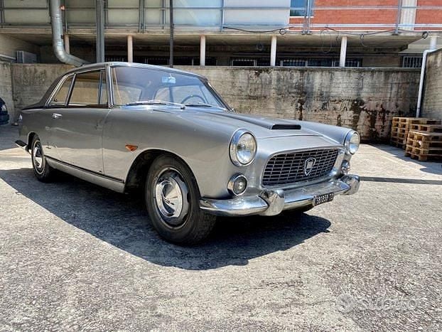 Usata Lancia Flaminia 120 CV (88 kW) 1960 Coupé