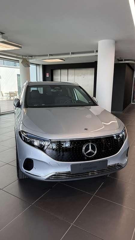 Usata Mercedes EQA250+ Edition 94 kW (129 CV) 2025 SUV