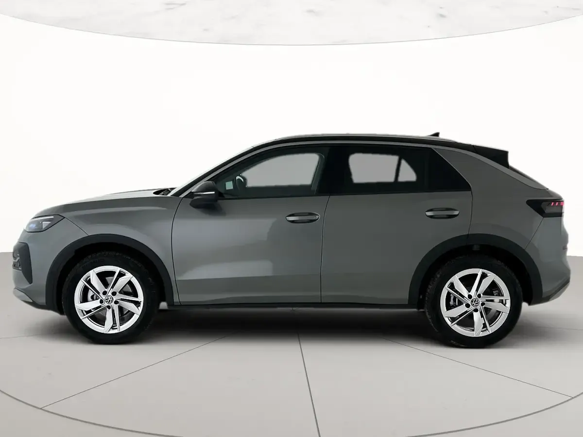 Nuova VW T-Roc Style 150 CV (110 kW) 2026 Wolf grey metallizzato nero SUV