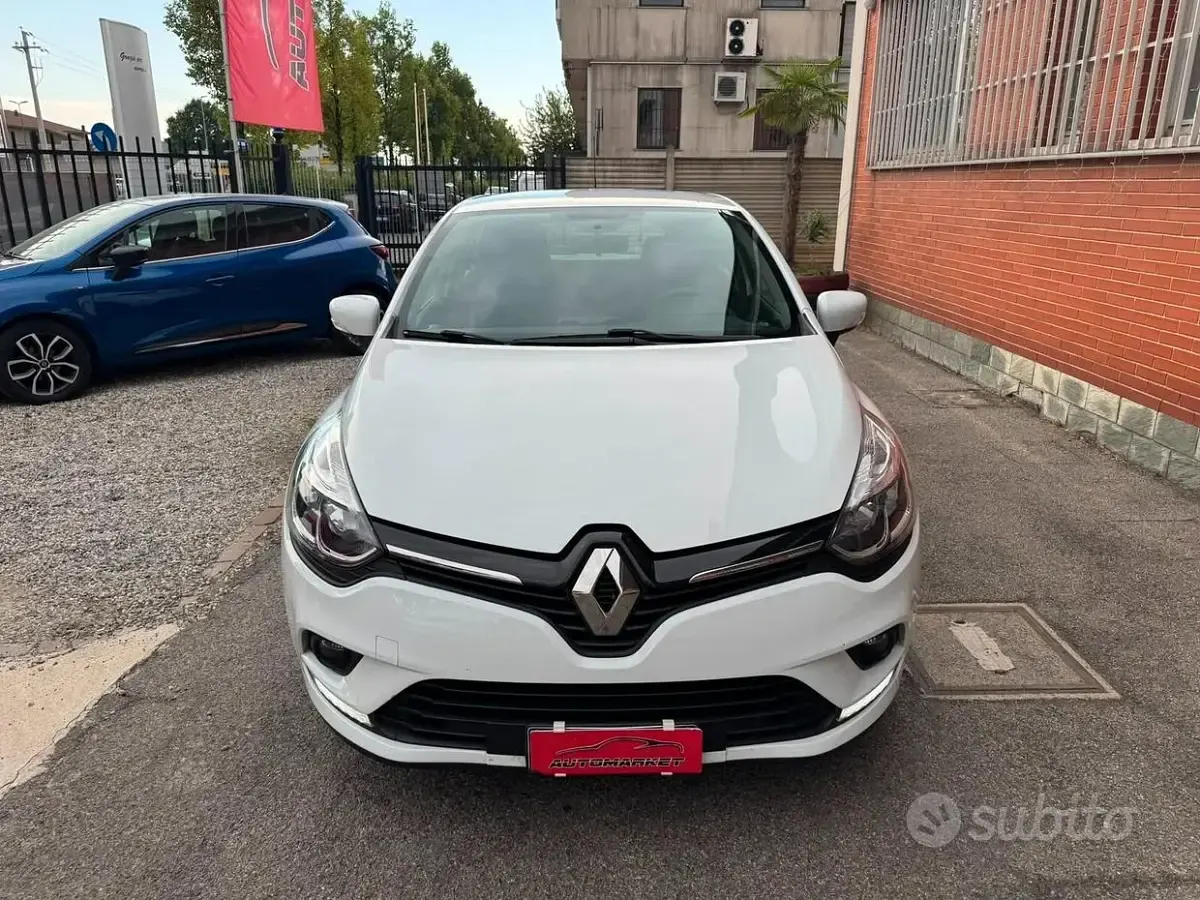 Usata Renault Clio IV Life 90 CV (66 kW) 2019 Bianco Berlina