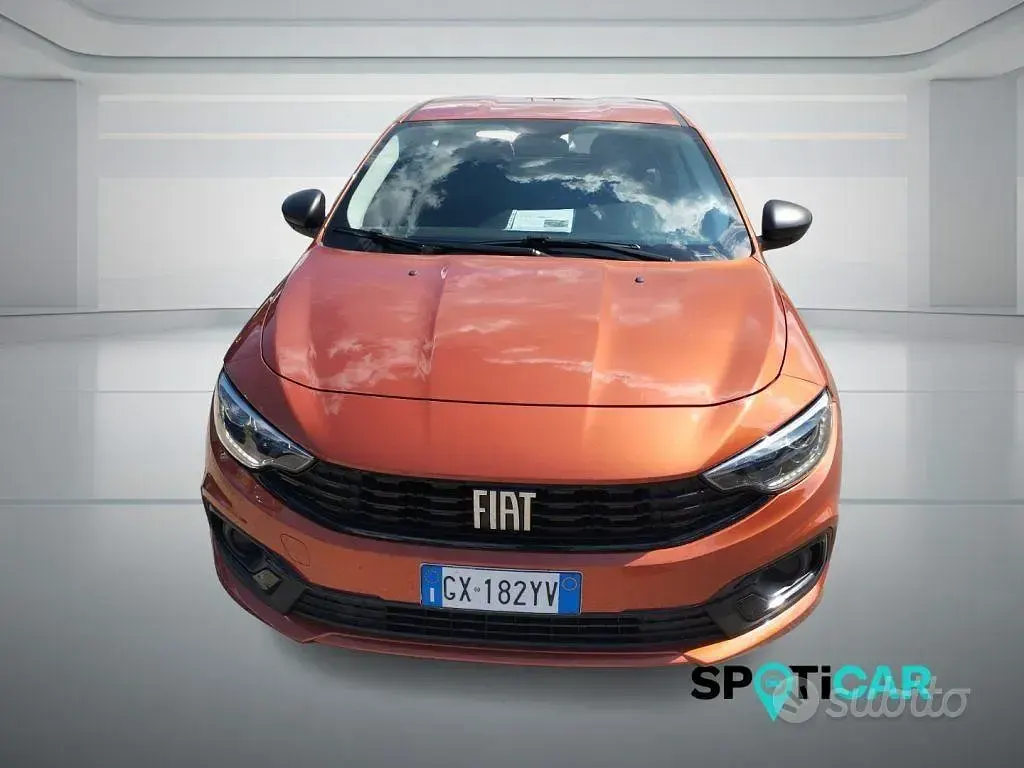 Usata Fiat Tipo 131 CV (96 kW) 2025 Grigio Berlina